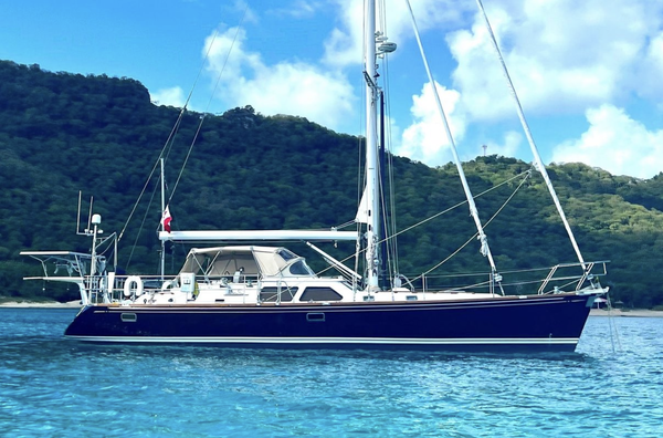 Hylas 54 Clarity in the Caribbean